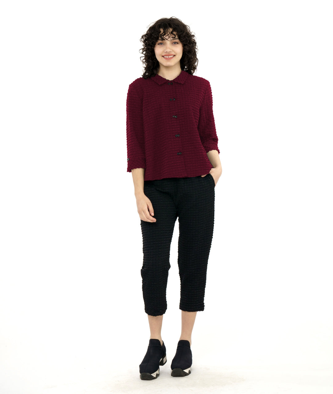 Niche - Pucker - Twinbutton Top - Merlot