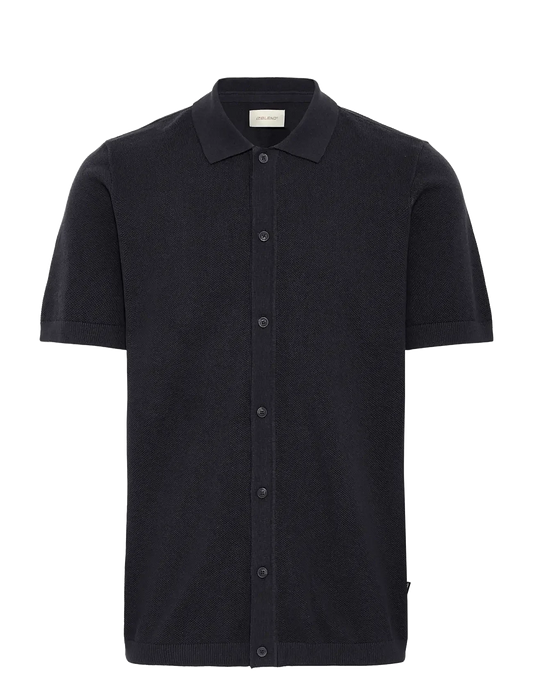 black short sleeve button up collar shirt