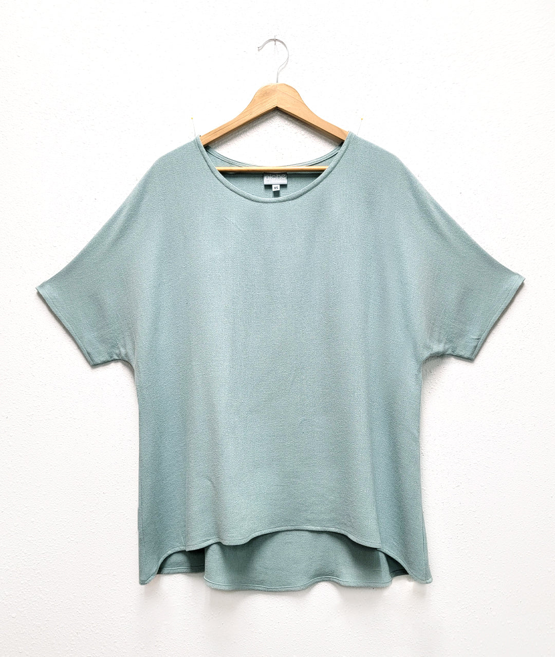 long light blue pullover tee style top