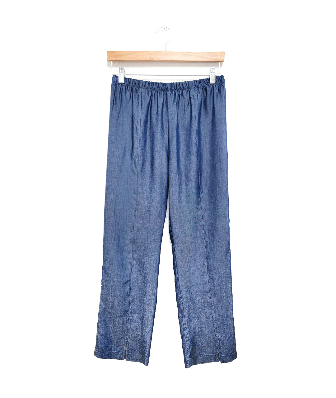 straight leg chambray pant with a center front seam and split at the hem on each leg, and an elastic waistband