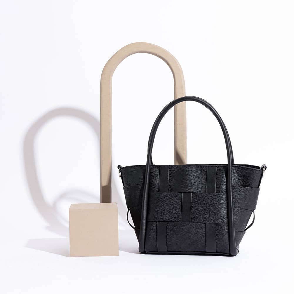 Lanie Crossbody - Black
