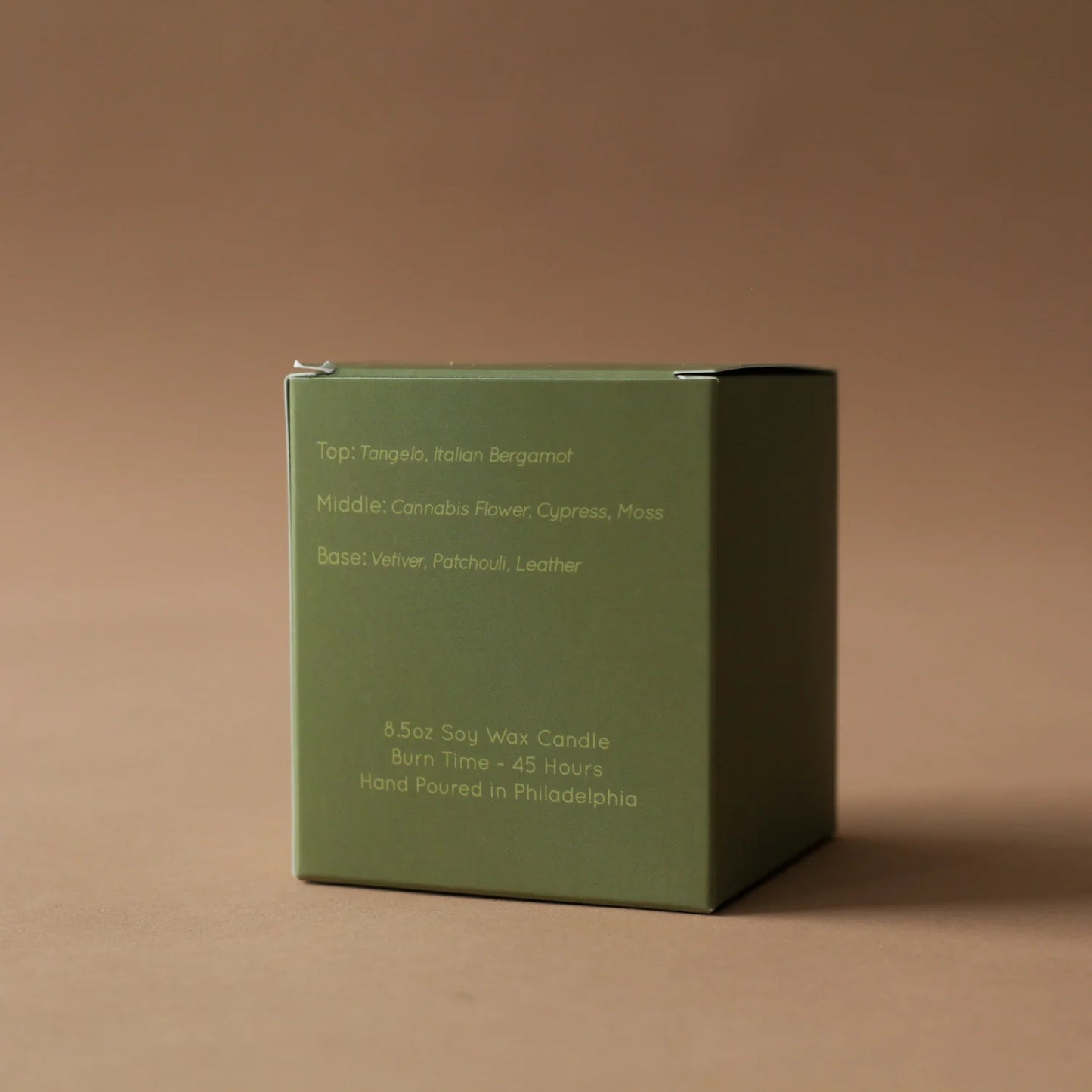 back of desert kush scented candle packaging