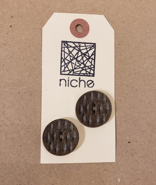 brown textured buttons on a Niche card